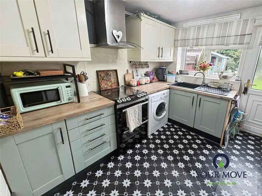 Epsom Close, Bedworth, Warwickshire, CV12, photo 12