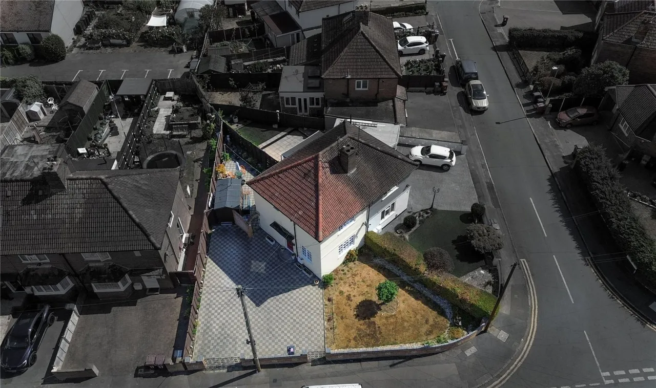 Dawlish Road, Reading, RG2, photo 9