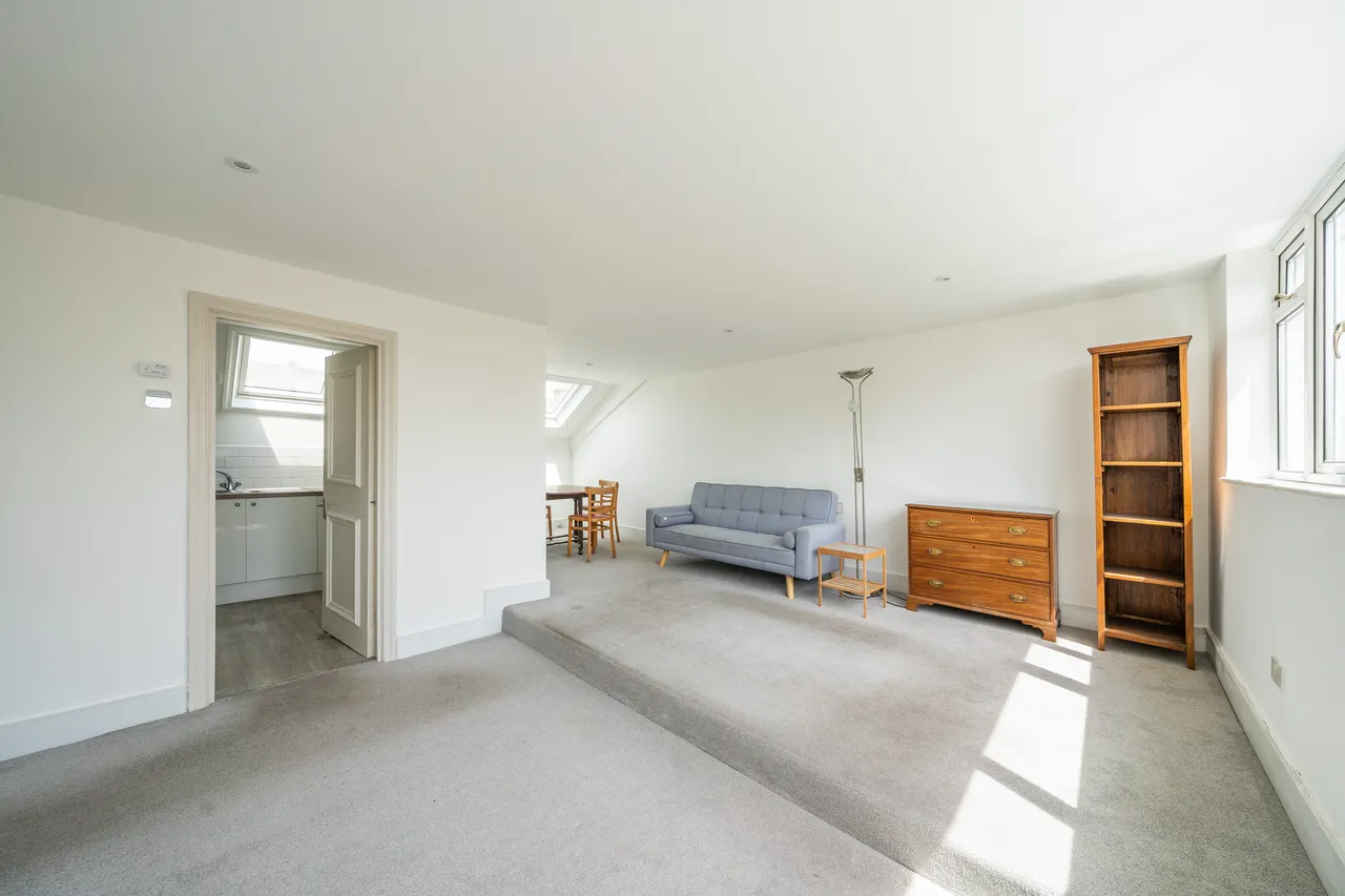 Cologne Road, London, SW11, photo 9
