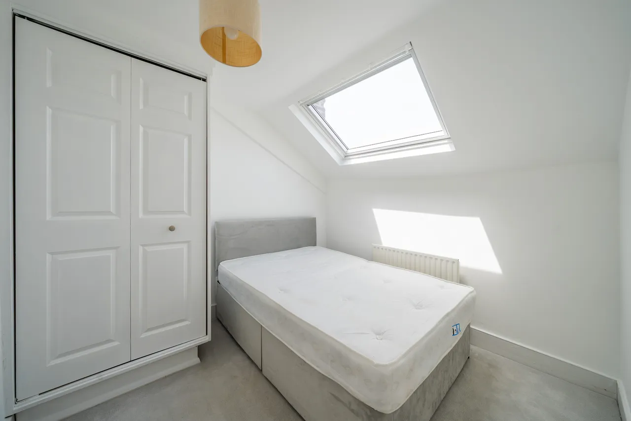 Cologne Road, London, SW11, photo 4
