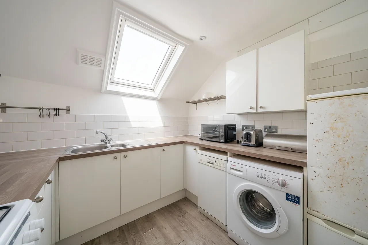 Cologne Road, London, SW11, photo 11