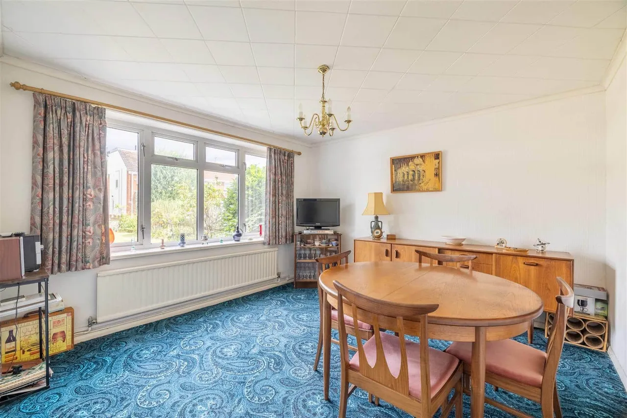 Meadow Way, Old Windsor, Windsor, SL4 2NX, photo 4