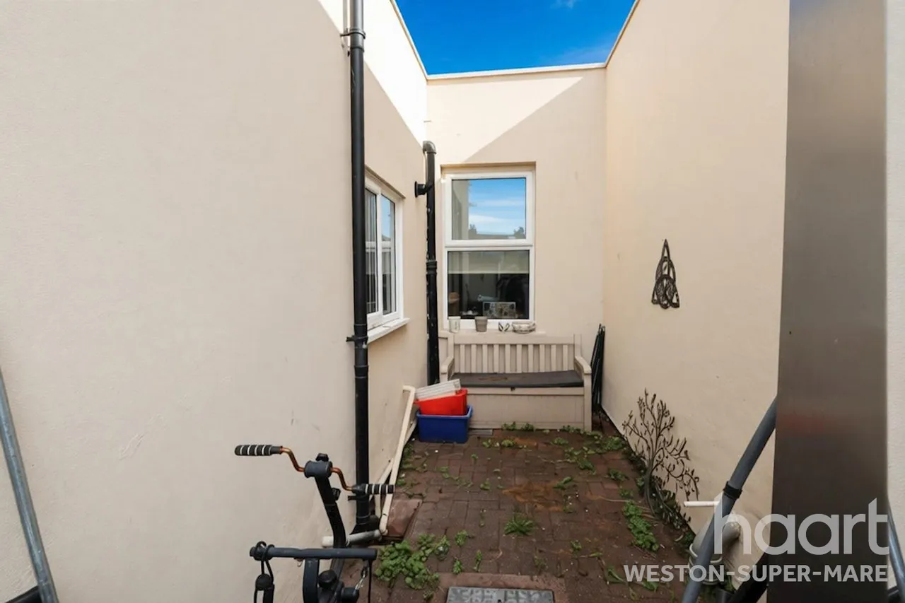Moorland Road, Weston-Super-Mare, BS23, photo 15