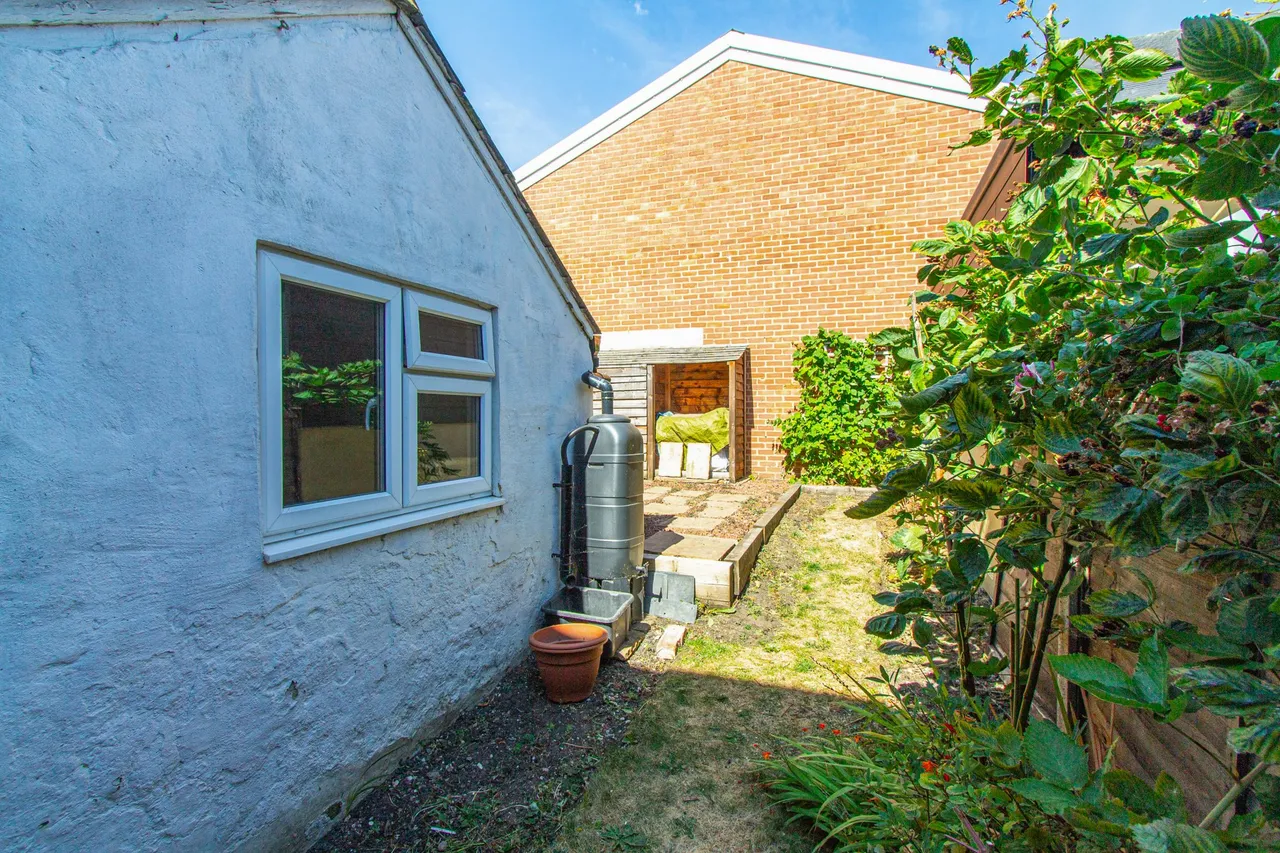 Clarence Road, Fleet, GU51 3XR, photo 10