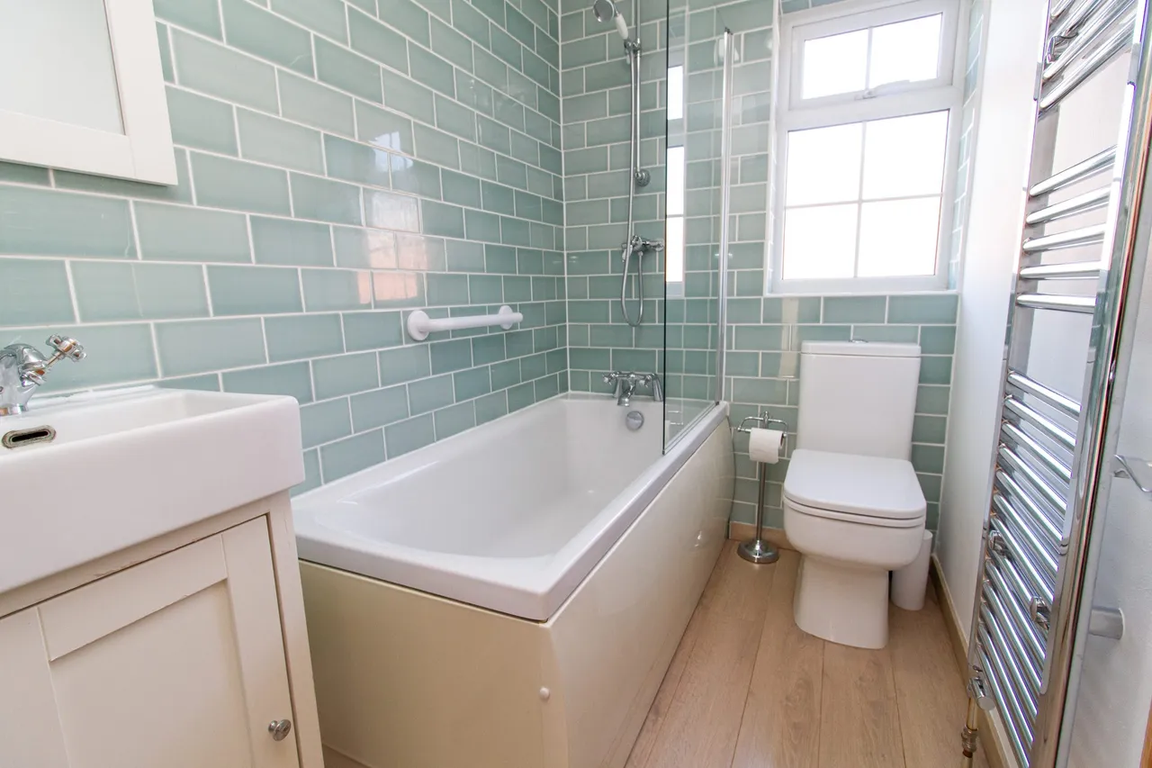 Clarence Road, Fleet, GU51 3XR, photo 8