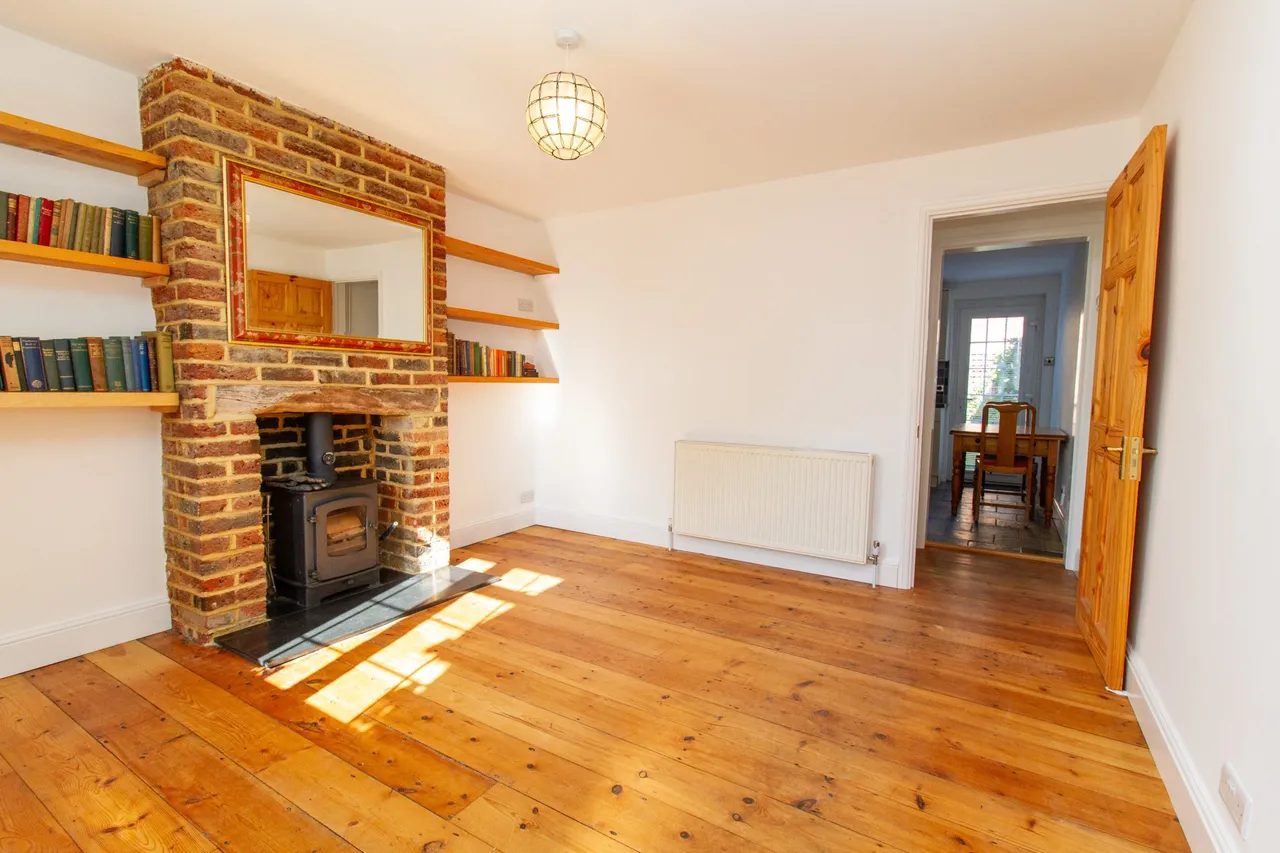 Clarence Road, Fleet, GU51 3XR, photo 3