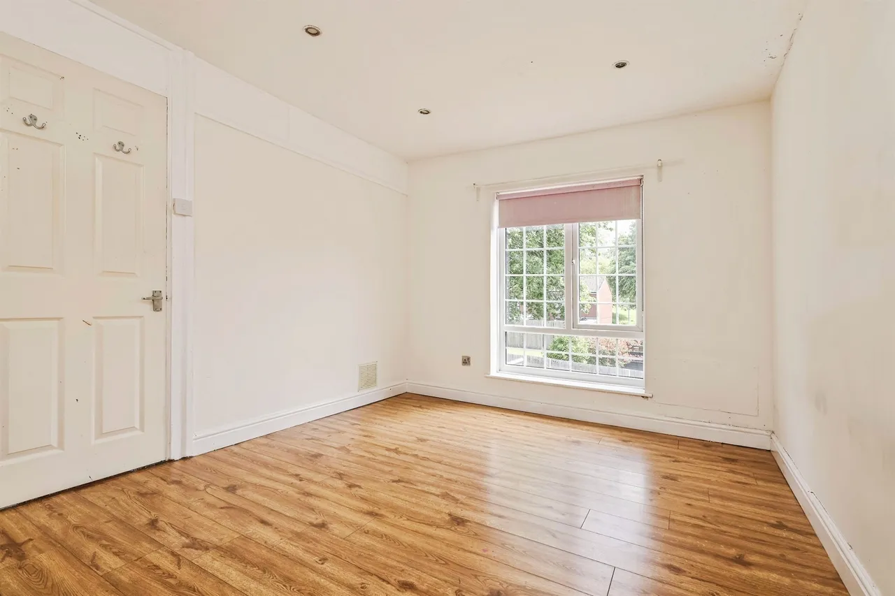Wolseley Close, Birmingham, B36, photo 7