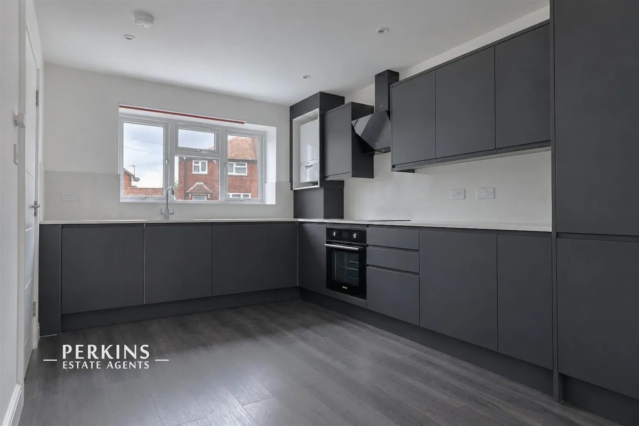 Moorhills Crescent, Wing, LU7, photo 2
