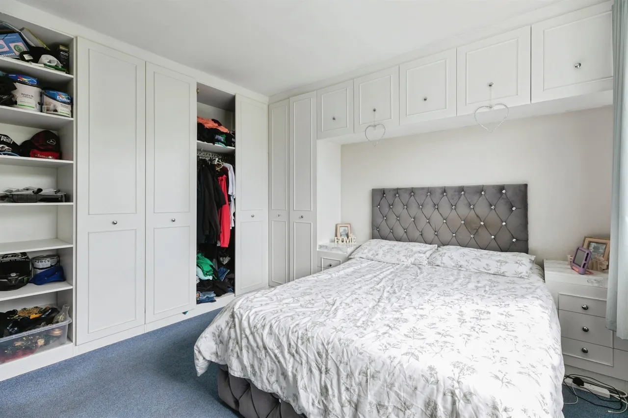 Chevet Rise, Royston, Barnsley, photo 9