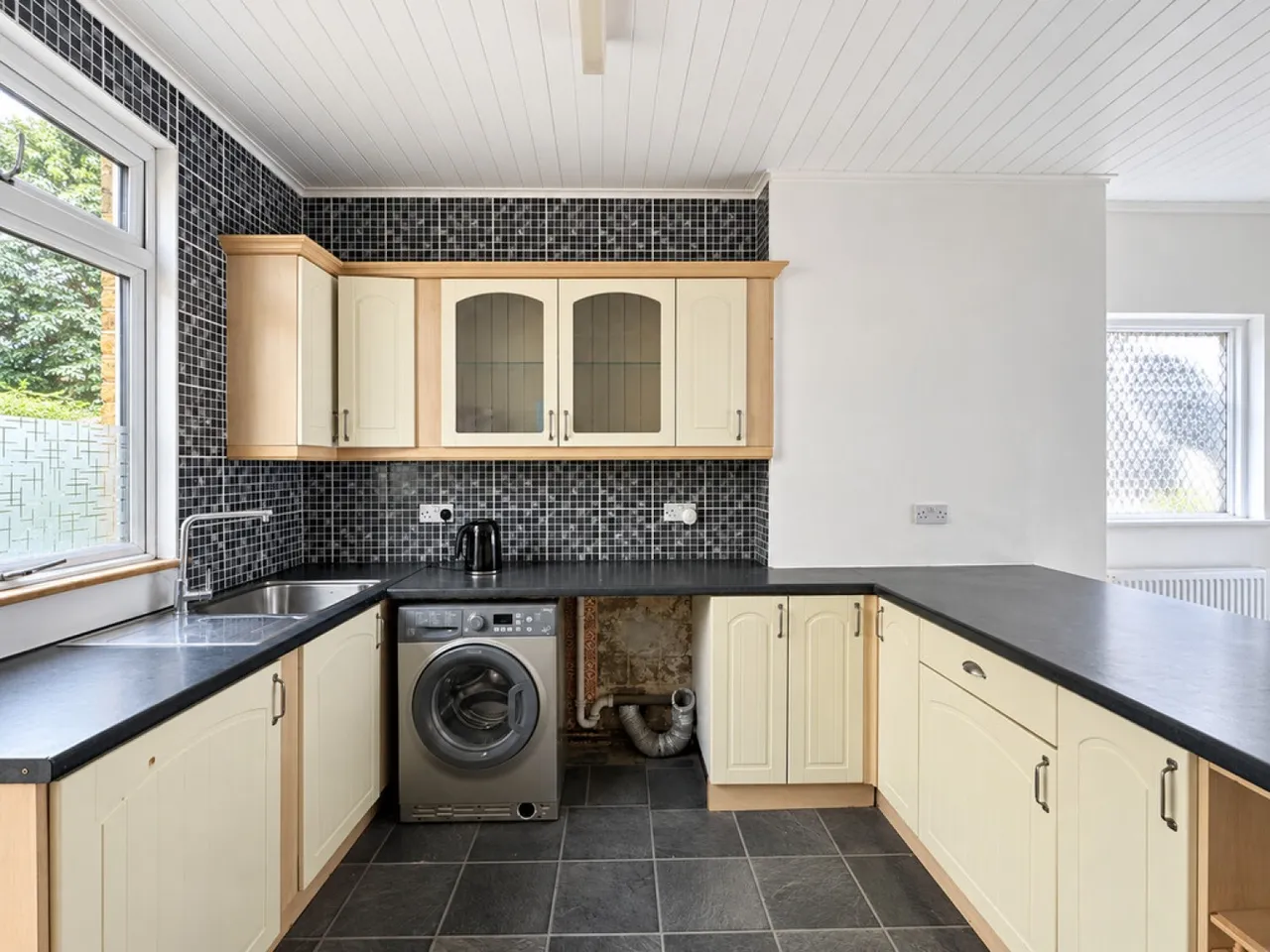 Ramuz Drive, Westcliff-On-Sea, SS0, photo 6