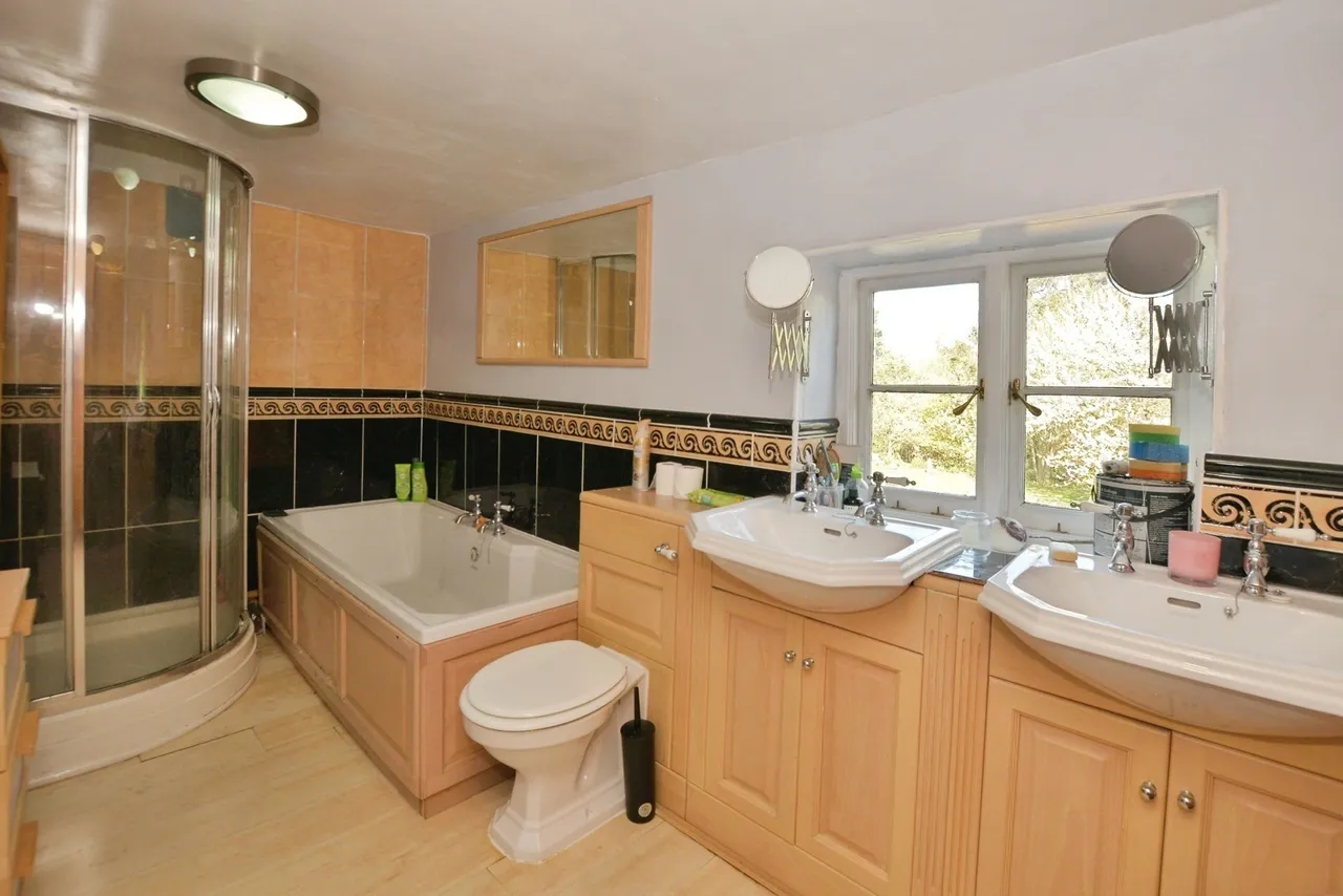 Kingsford Street, Mersham, TN25, photo 12