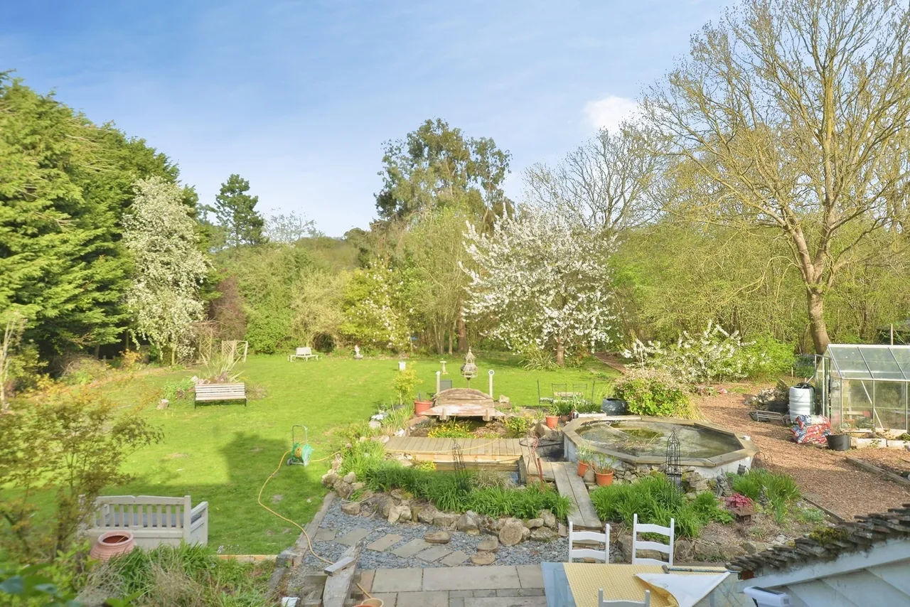 Kingsford Street, Mersham, TN25, photo 19