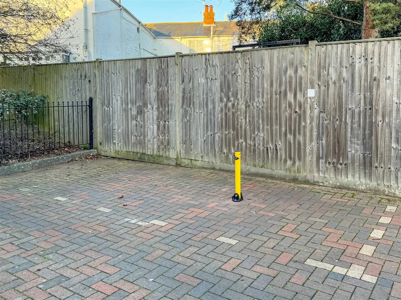 Wheelwrights Close, Arundel, photo 16