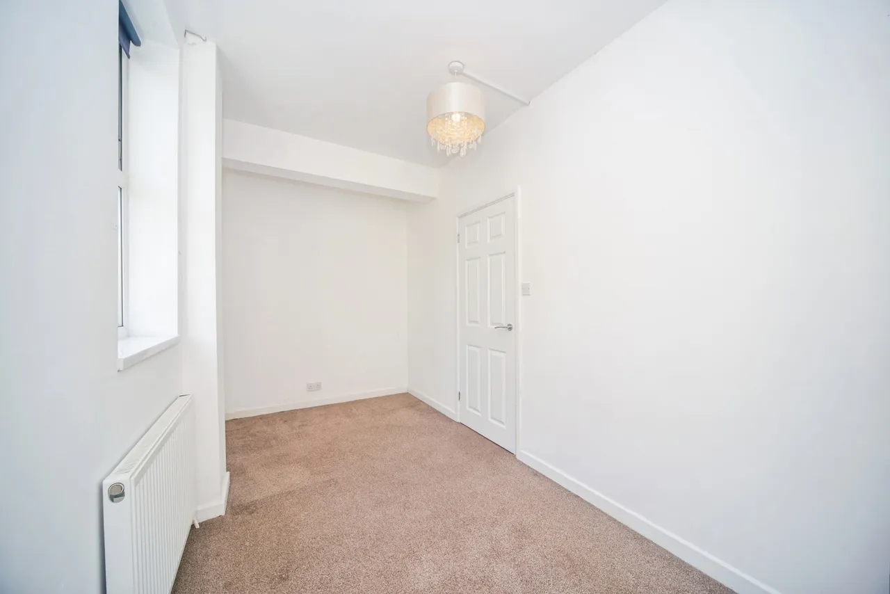 Millbrook Road East, Southampton, SO15, photo 11