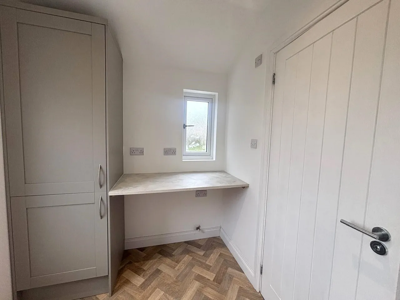 Low Lane, Calne, SN11, photo 8