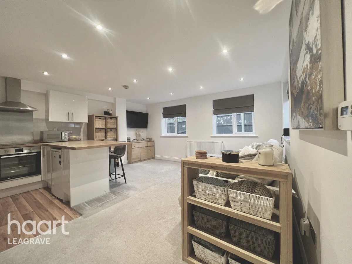 Chester Mews, Luton, LU4, photo 5