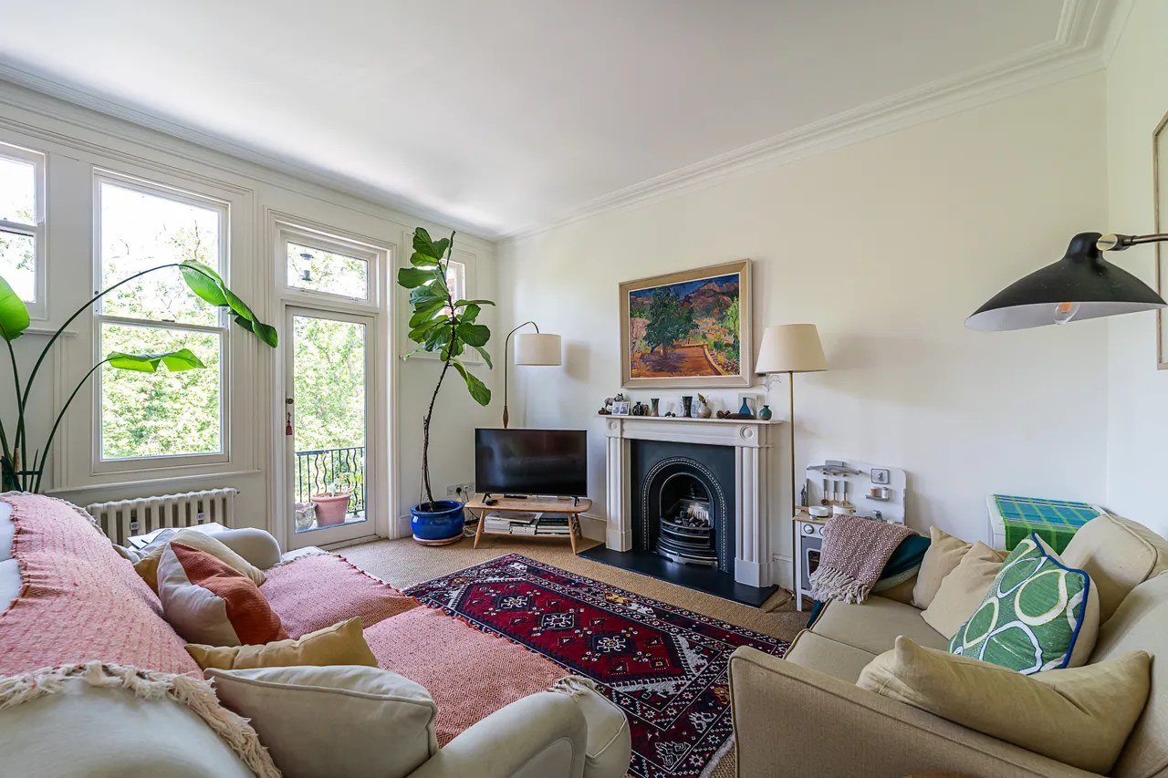 Prince Of Wales Drive, London, SW11, photo 5