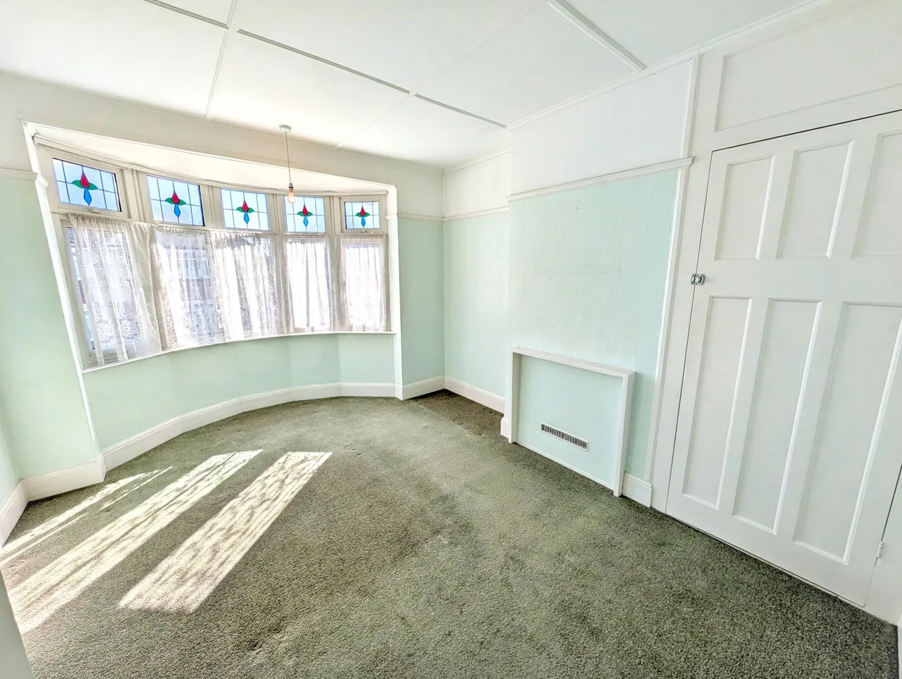 Shaftesbury Avenue, Harwich, CO12 4BS, photo 11