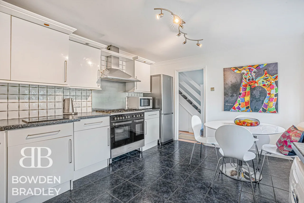Copperfield, Chigwell, IG7, photo 36