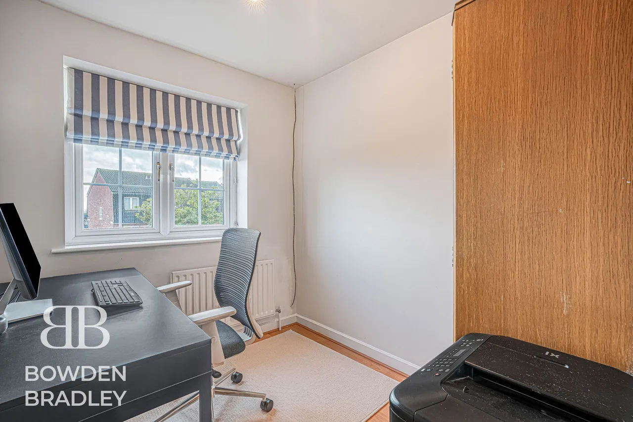 Copperfield, Chigwell, IG7, photo 53