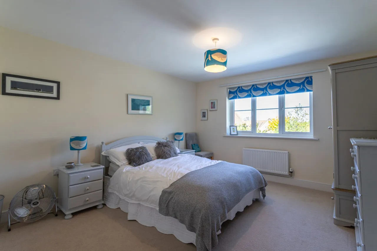 Mulberry Court, Hartley Wintney, Hook, RG27 8WU, photo 10