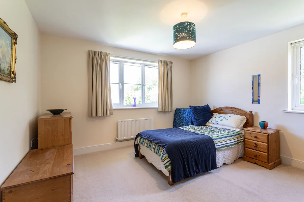 Mulberry Court, Hartley Wintney, Hook, RG27 8WU, photo 14