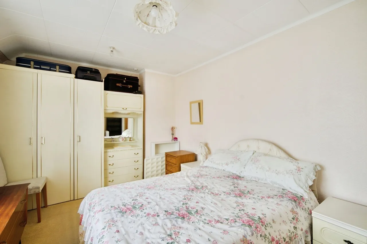 Lillechurch Road, Dagenham, Essex, RM8, photo 4