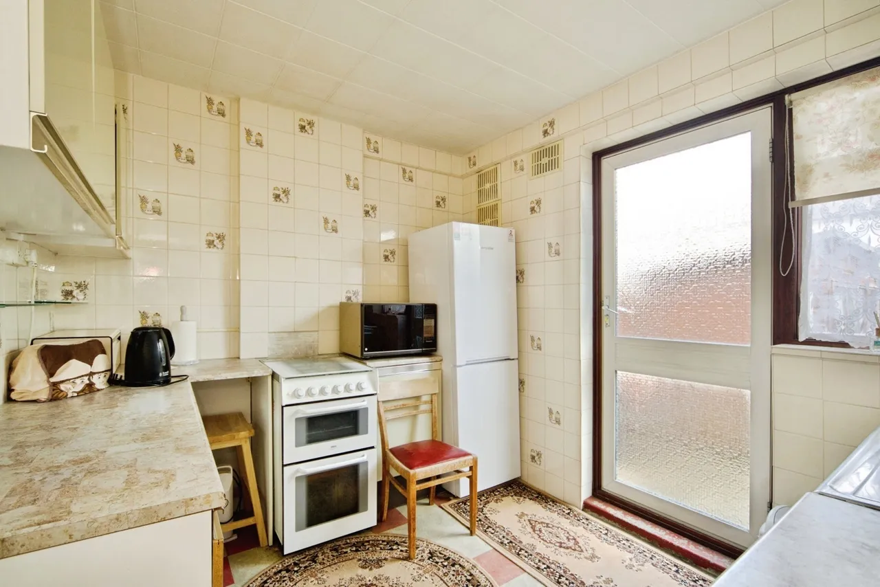 Lillechurch Road, Dagenham, Essex, RM8, photo 17