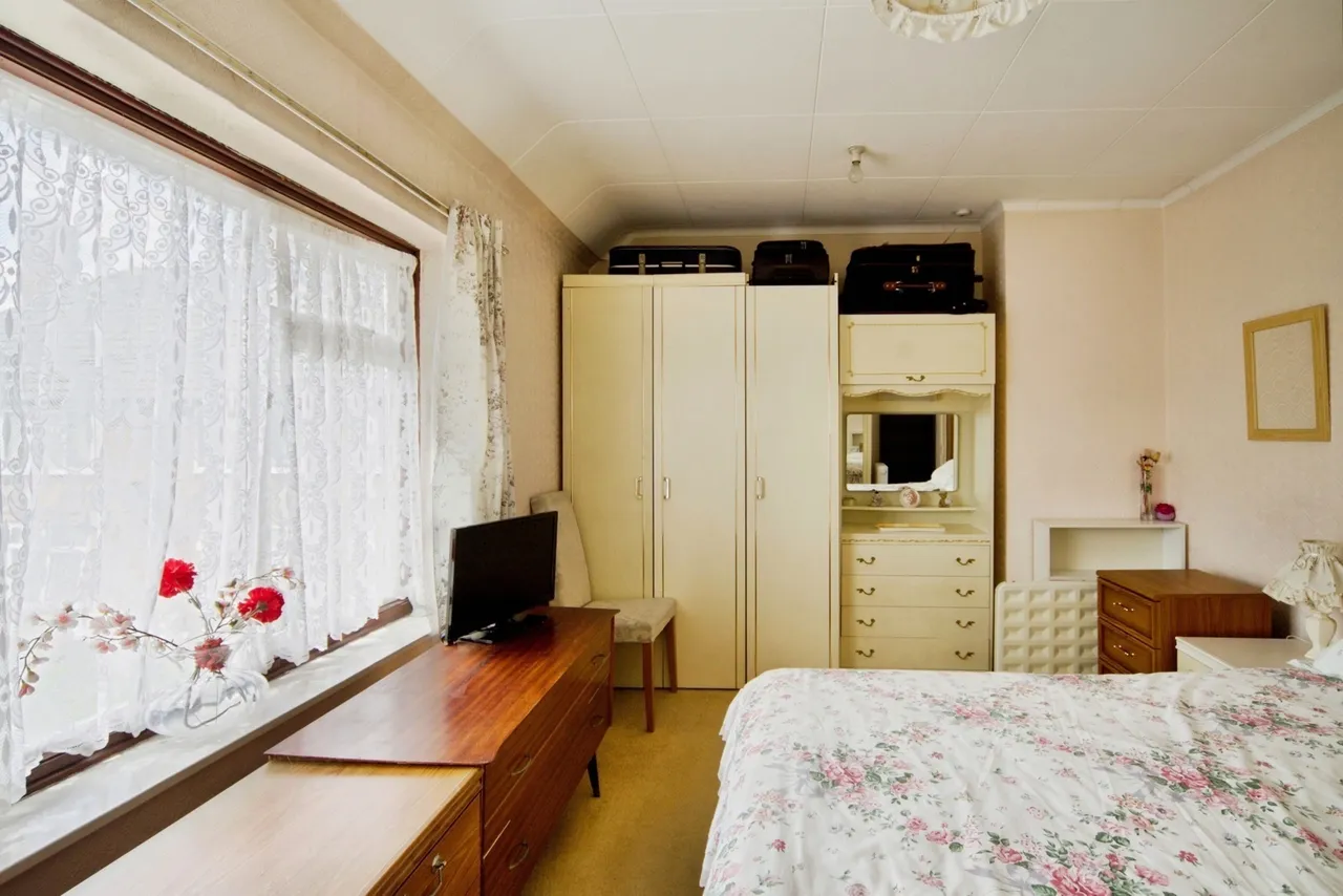 Lillechurch Road, Dagenham, Essex, RM8, photo 19
