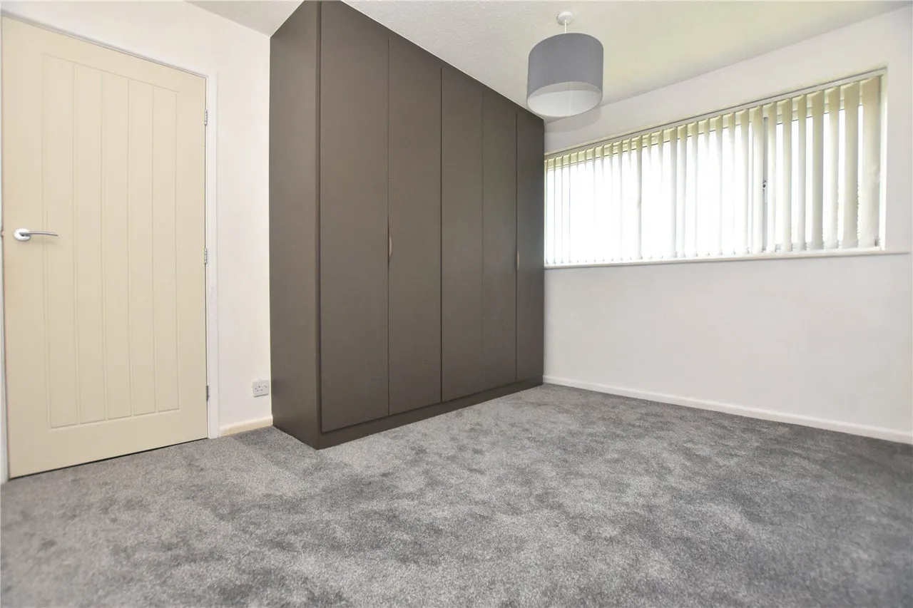 Harthill Close, Gildersome, LS27, photo 6