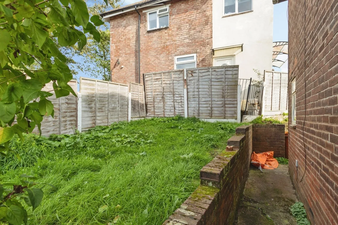 Daisy Hill Road, Mossley, OL5, photo 25