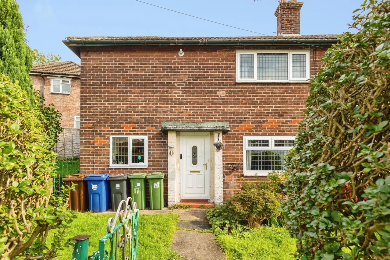 2 bed house for sale, Daisy Hill Road, Mossley, OL5