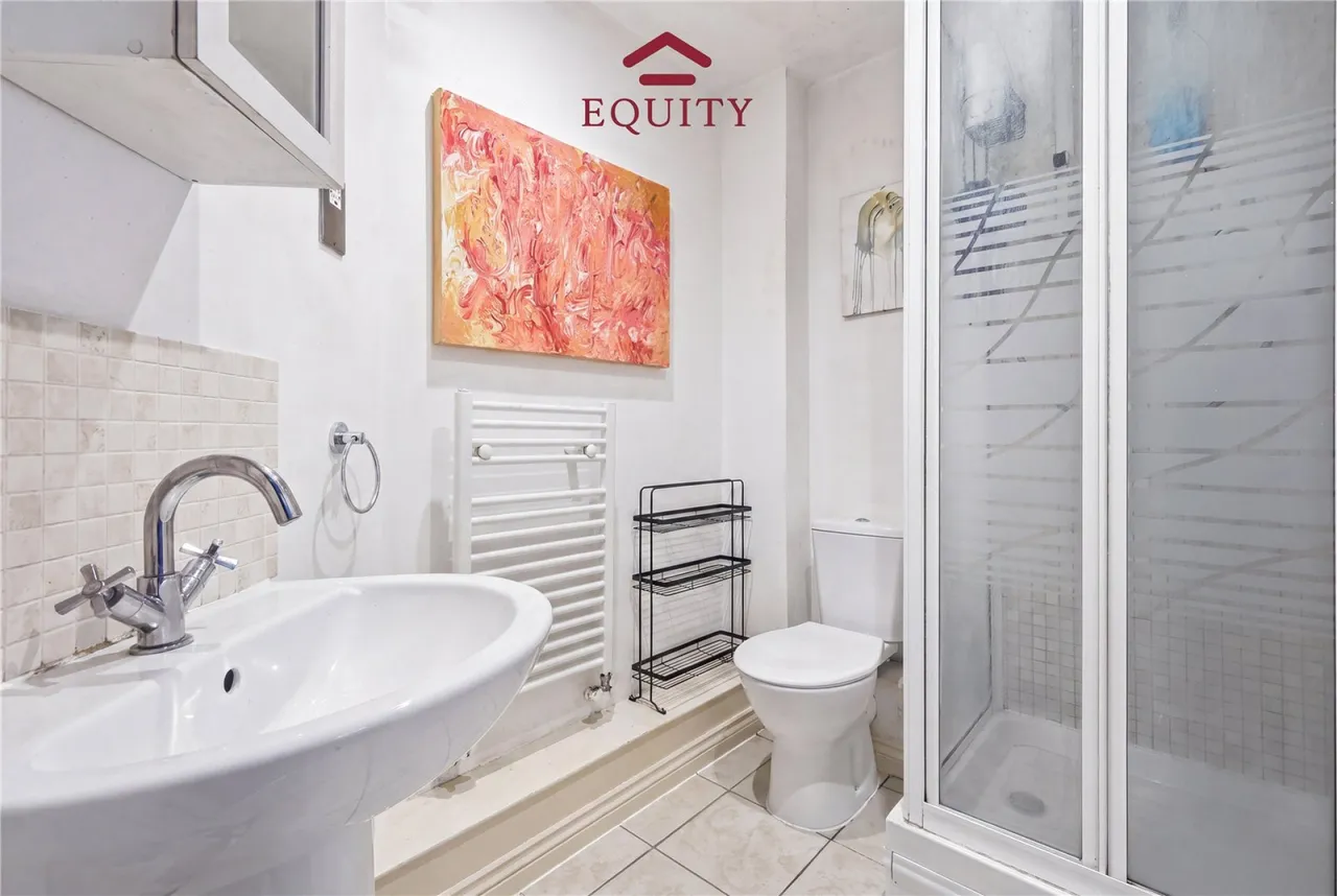 Weller Mews, Enfield, photo 8