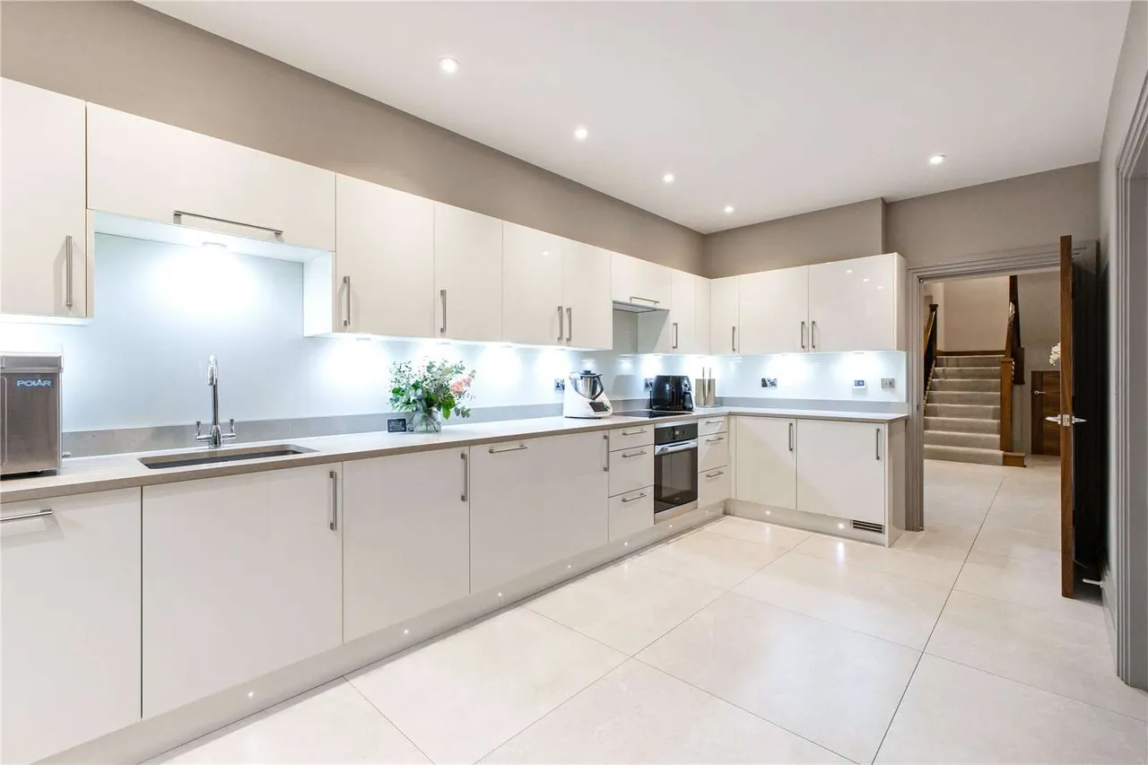 Henley Road, Marlow, Buckinghamshire, SL7 2BZ, photo 6