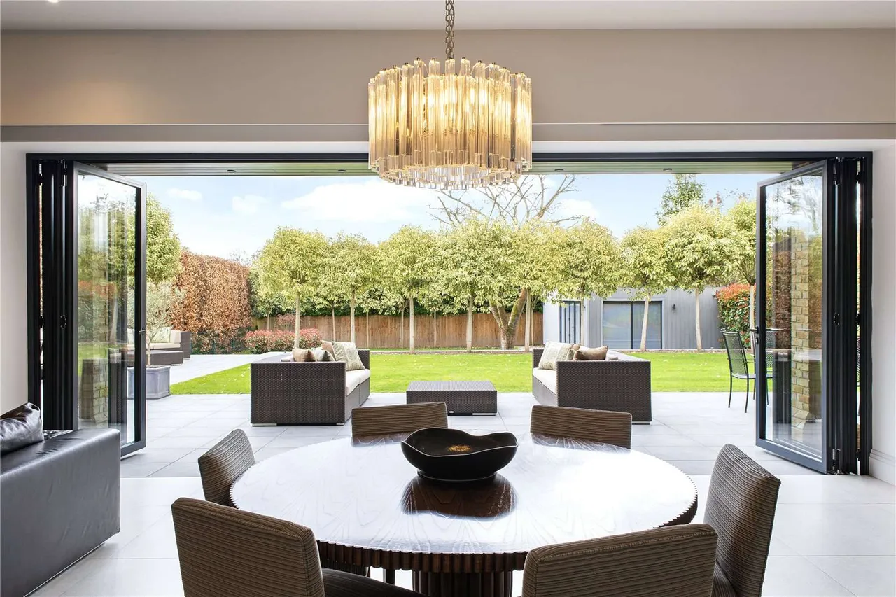 Henley Road, Marlow, Buckinghamshire, SL7 2BZ, photo 2