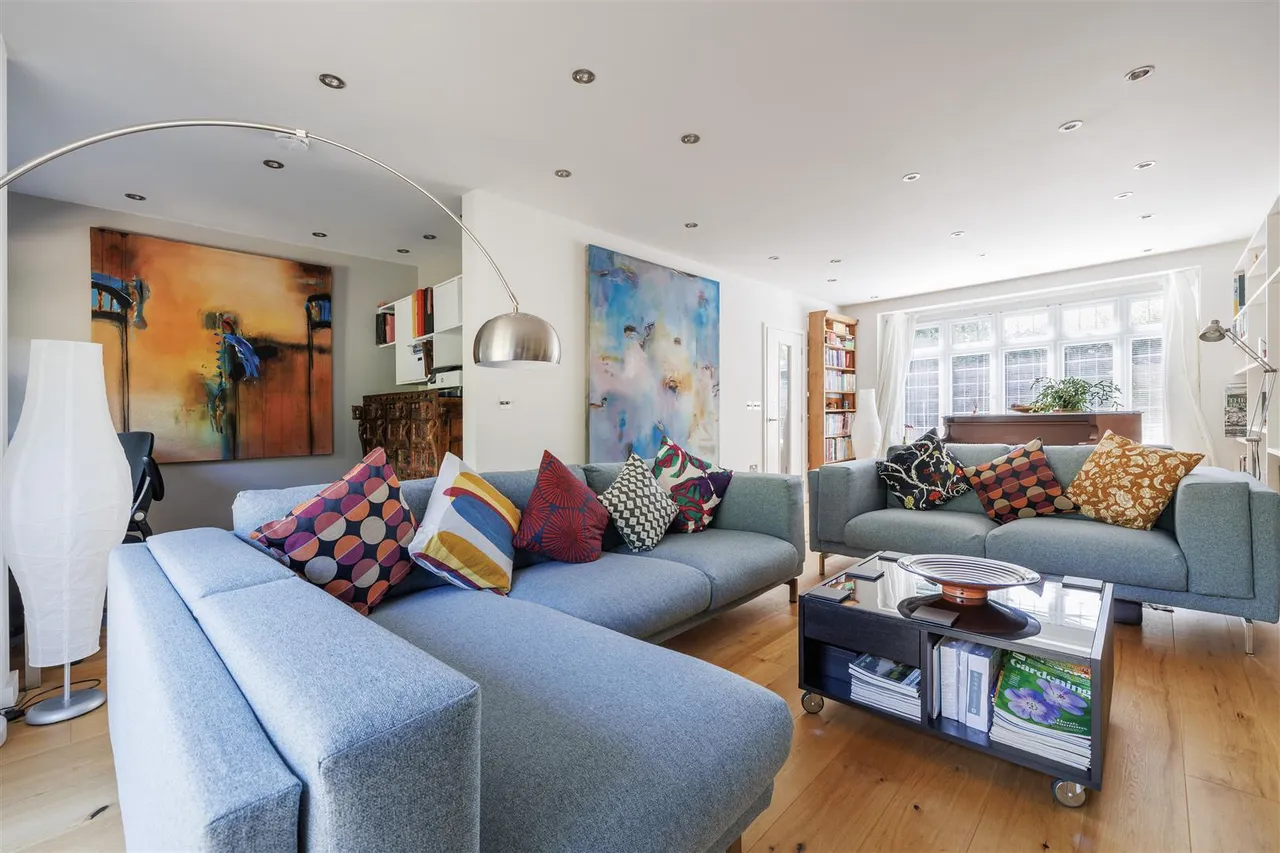 Narrow Way, Wenhaston, IP19, photo 11