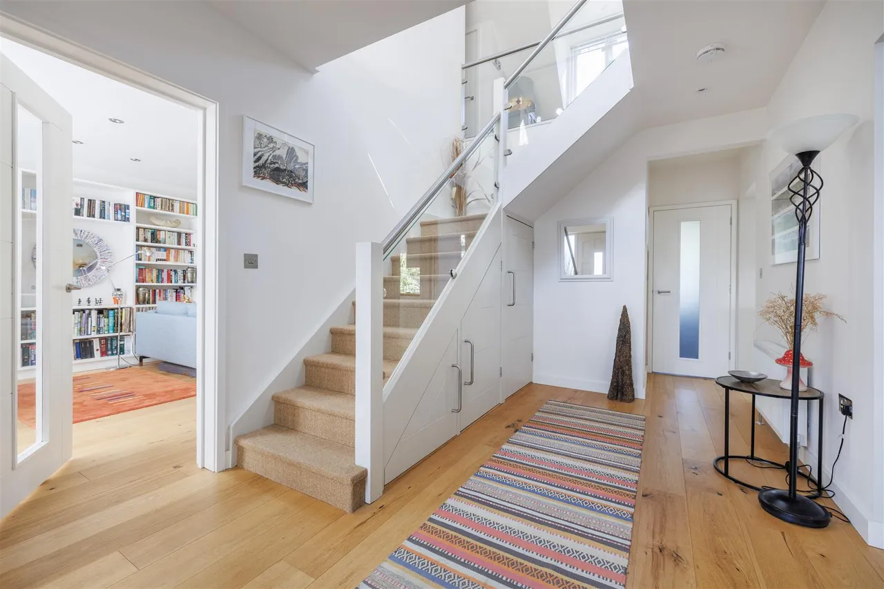 Narrow Way, Wenhaston, IP19, photo 7