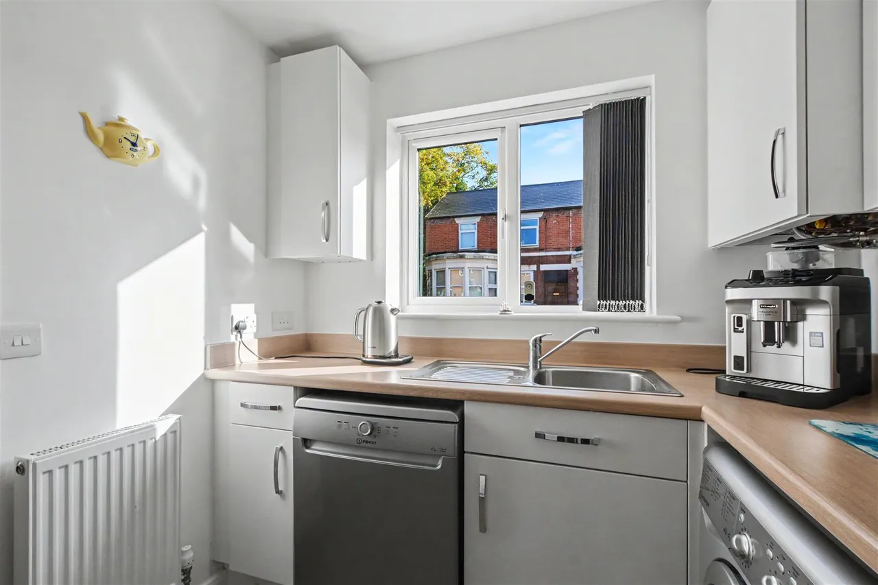 Cotmanhay Road, Ilkeston, DE7, photo 5