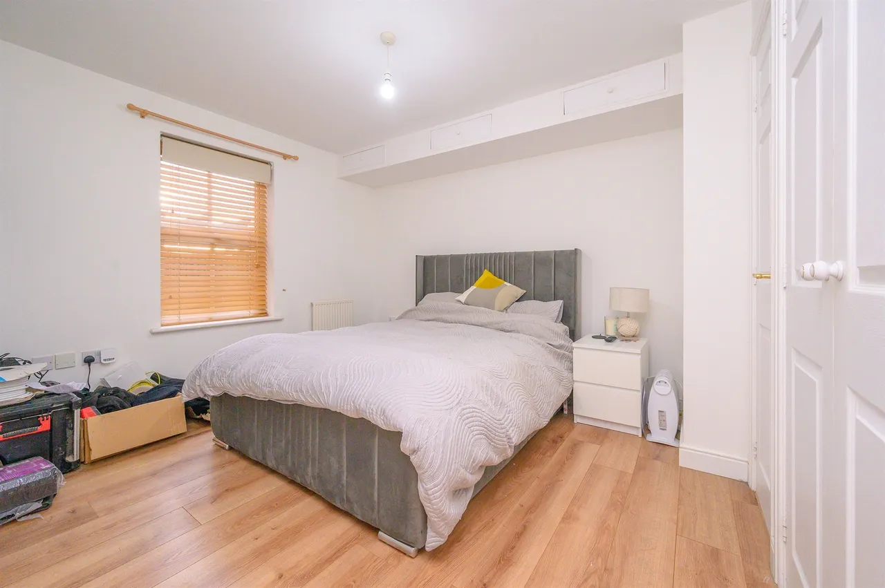 Teasel Drive, Kettering, NN14, photo 4