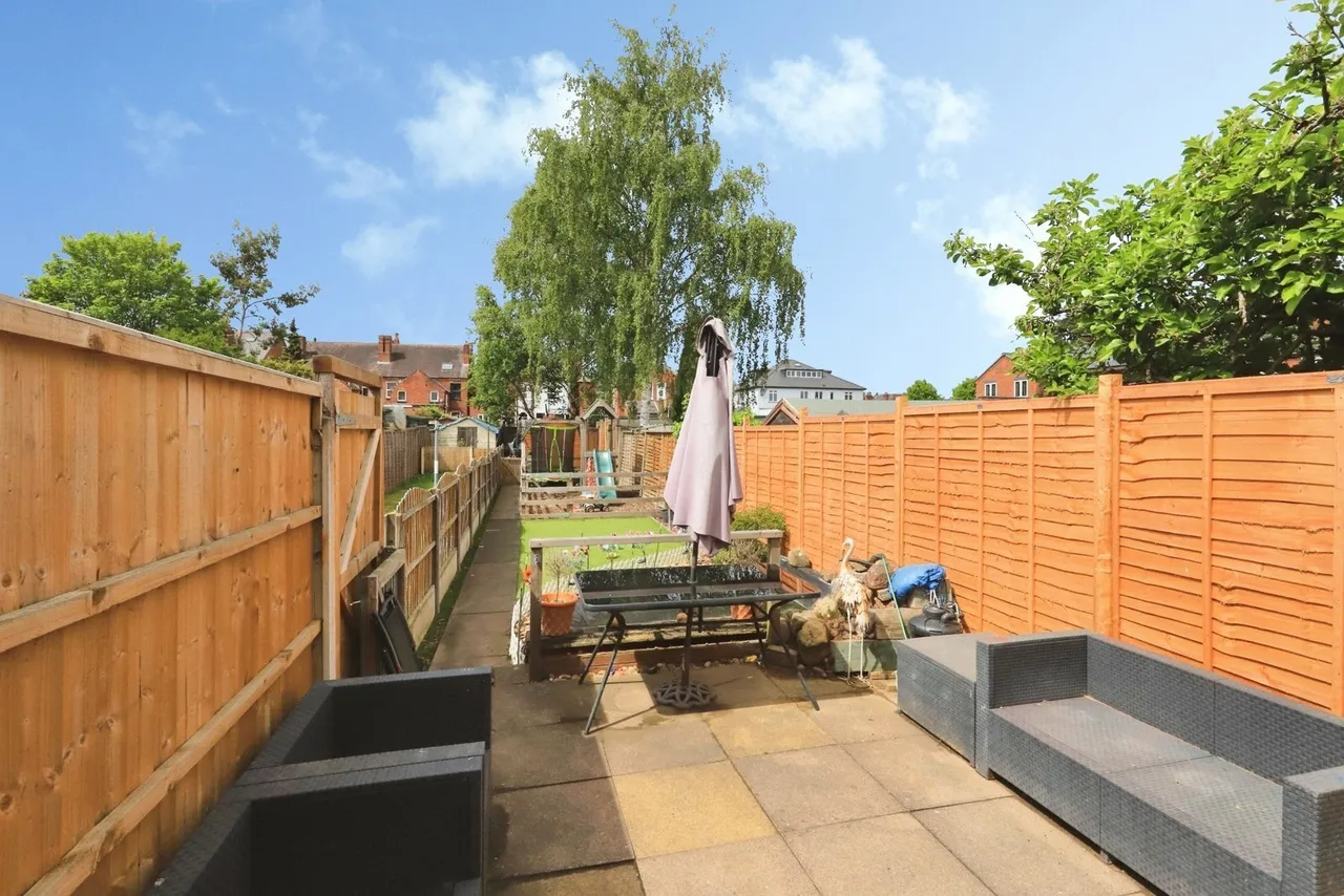 Neville Avenue, Kidderminster, DY11, photo 15