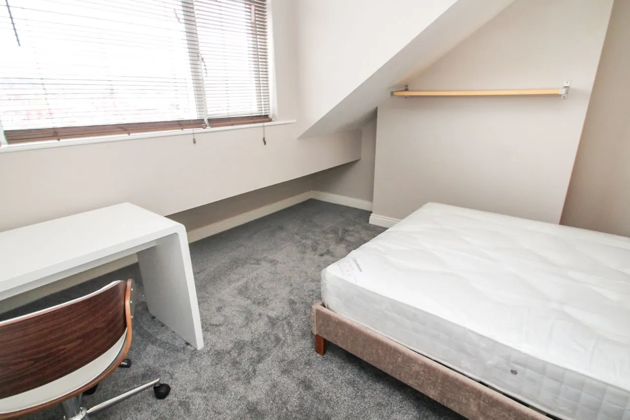 Highbury Road, Headingley, LS6, photo 6