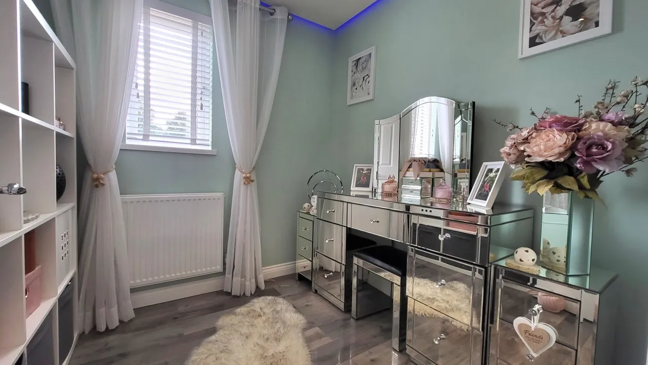 Long Pasture, Werrington, Peterborough, PE4, photo 18