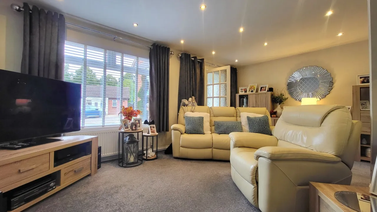 Long Pasture, Werrington, Peterborough, PE4, photo 9