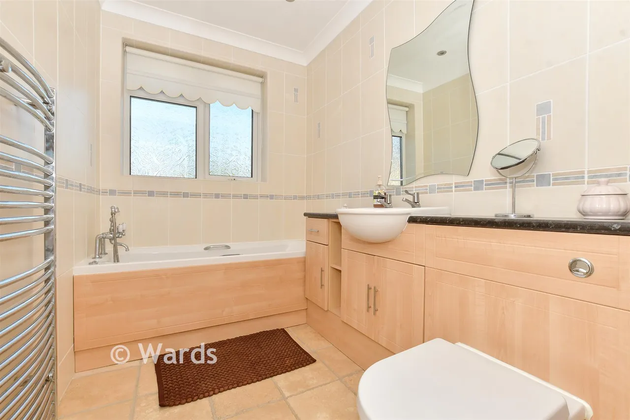Freshfield Lane, Saltwood, CT21, photo 9