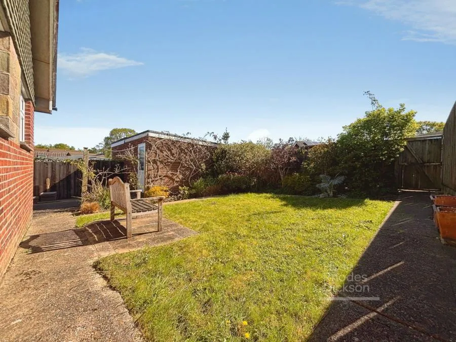 Greenwood Walk, Newport, PO30, photo 10