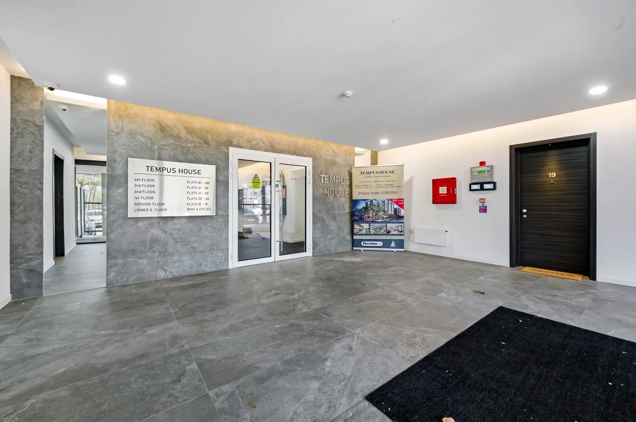 Flat 33, Tempus House, Milton Keynes, 249 Midsummer Boulevard, MK9 1FP, photo 5