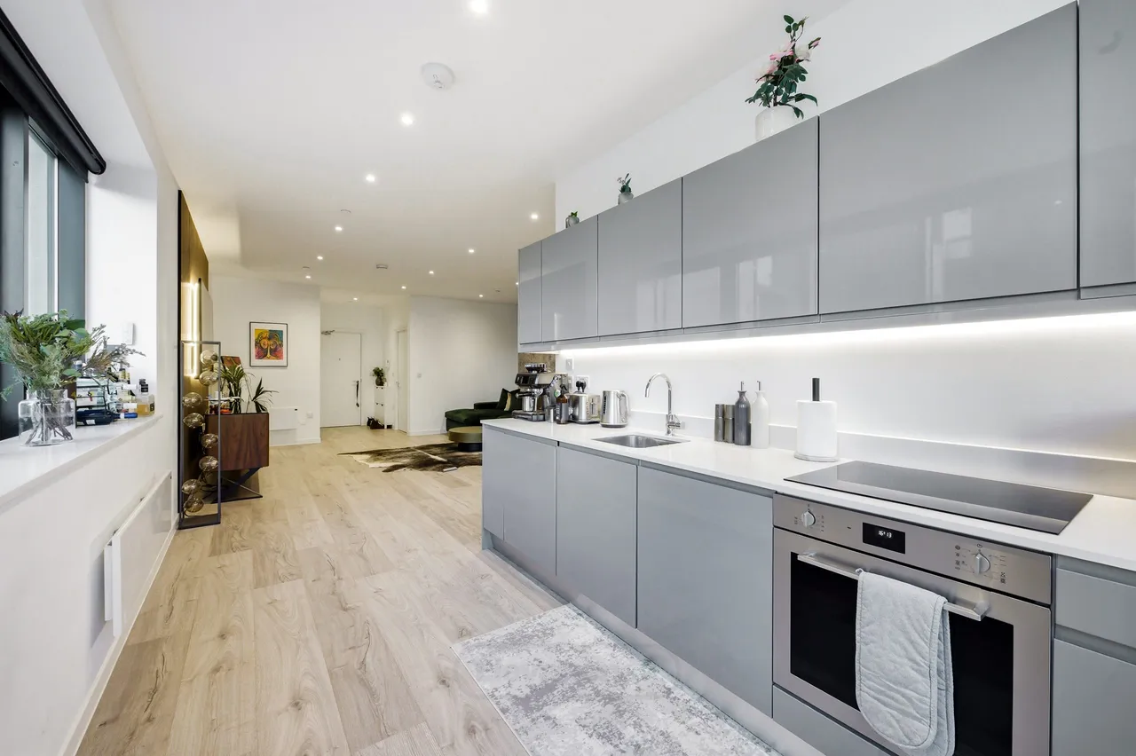 Flat 33, Tempus House, Milton Keynes, 249 Midsummer Boulevard, MK9 1FP, photo 3