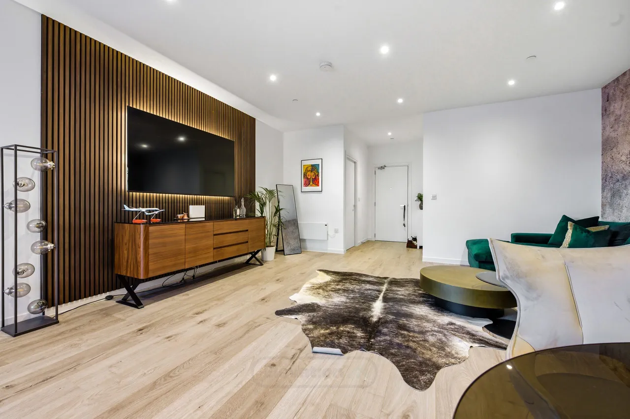Flat 33, Tempus House, Milton Keynes, 249 Midsummer Boulevard, MK9 1FP, photo 15