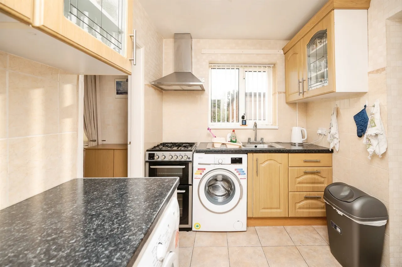 Cromwell Close, Rowley Regis, B65, photo 4