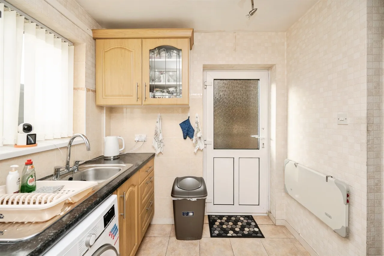 Cromwell Close, Rowley Regis, B65, photo 10